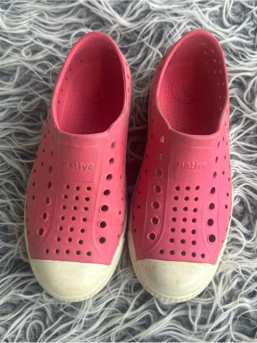 Native Jefferson girls . Shoes Size -13 Slip -on waterproof